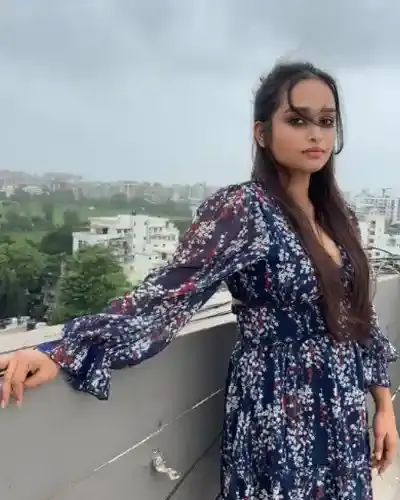 Tura Escorts